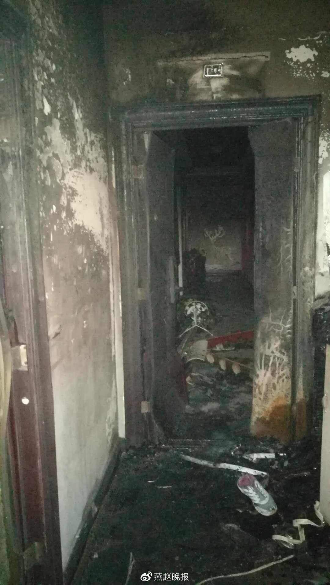 情況通報(bào)！邯鄲市一小區(qū)疑似天然氣燃爆，造成2人受傷