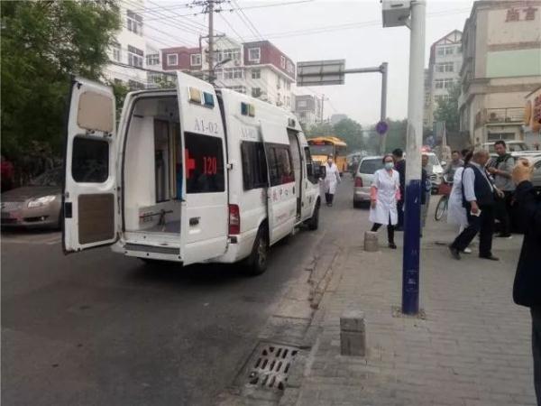 突發(fā)！青島一居民樓發(fā)生爆燃！已造1人死亡，7人受傷！3公里外有震感…