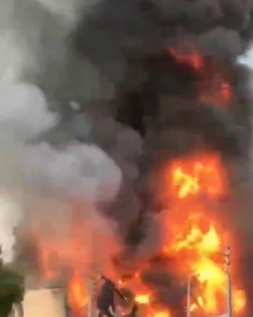 救援現(xiàn)場。